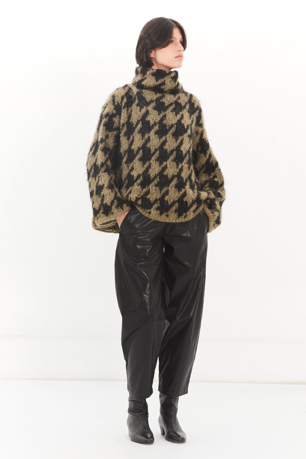 Ria Sweater