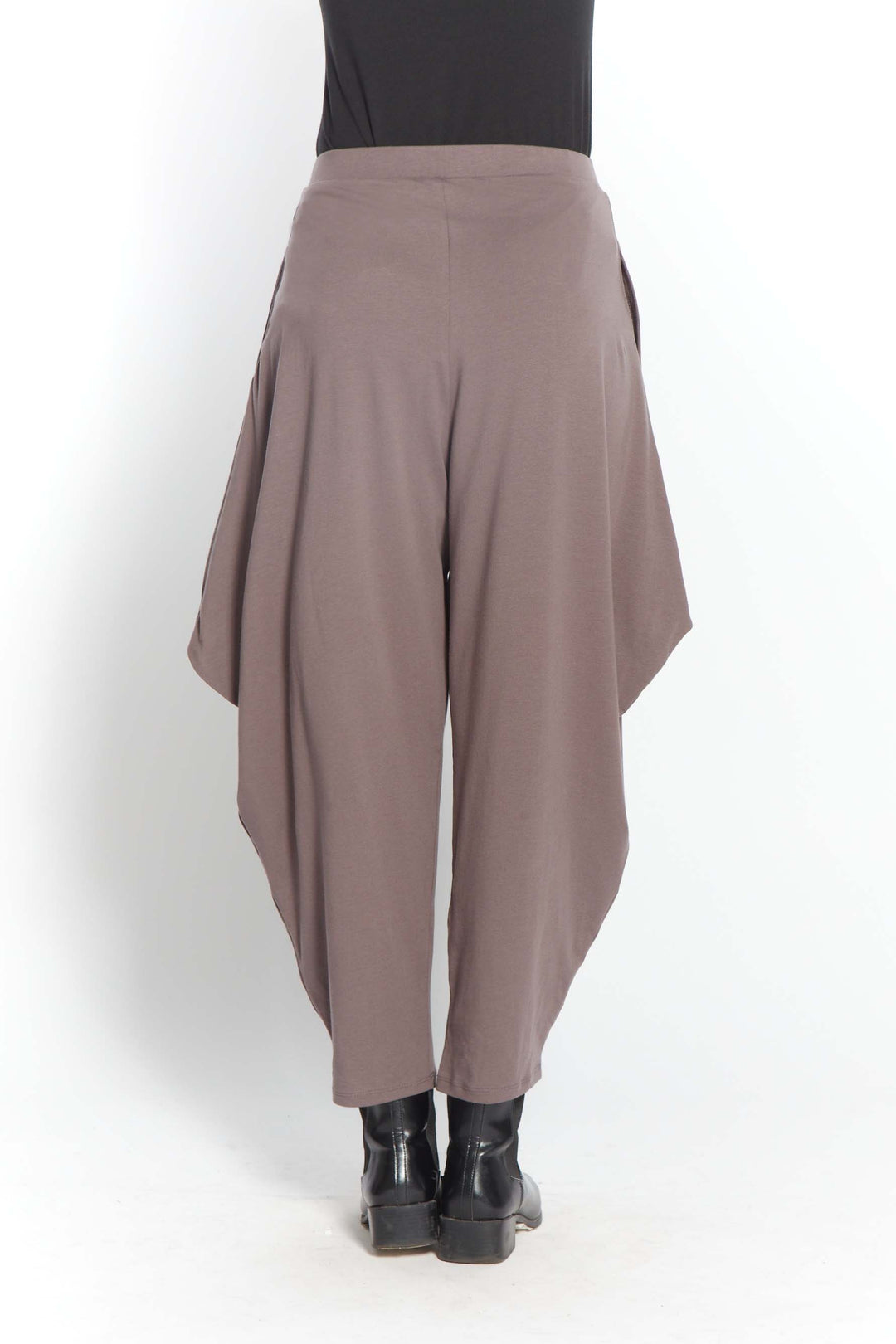 Amaya Pant