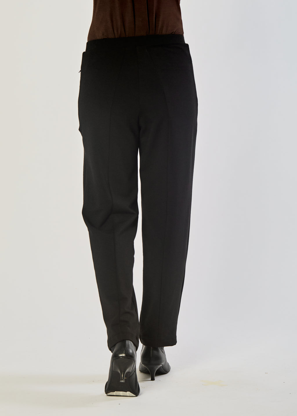 Cosmo Pant