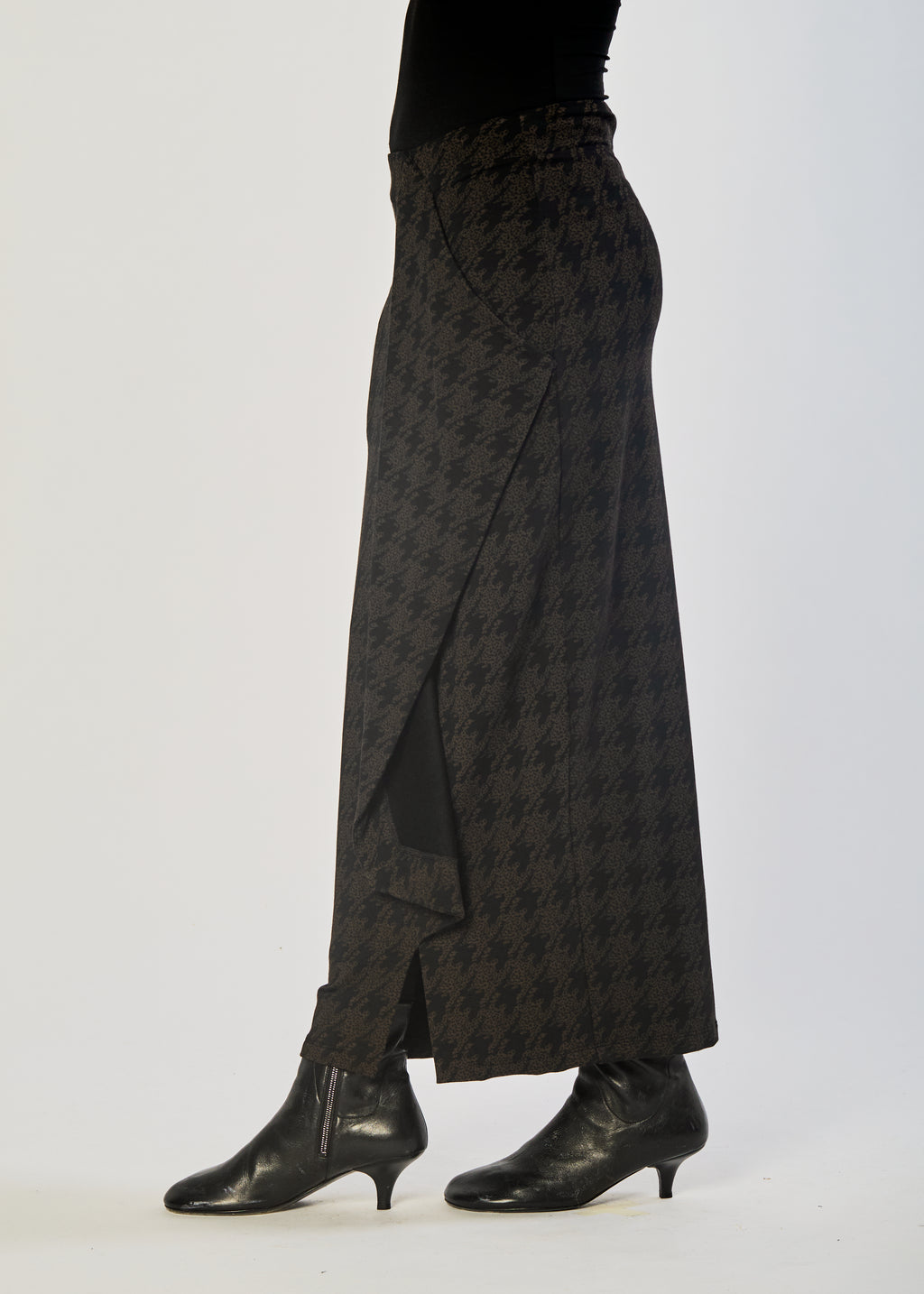 Veranda Skirt