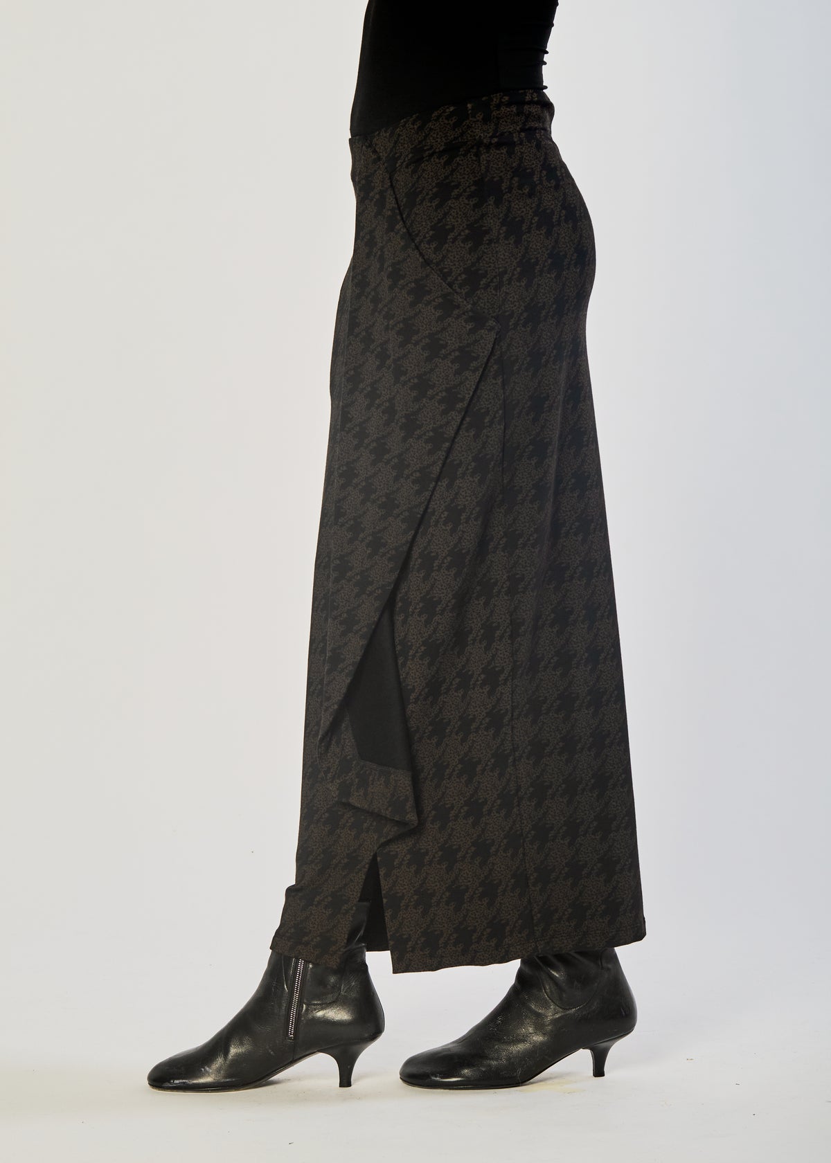 Veranda Skirt