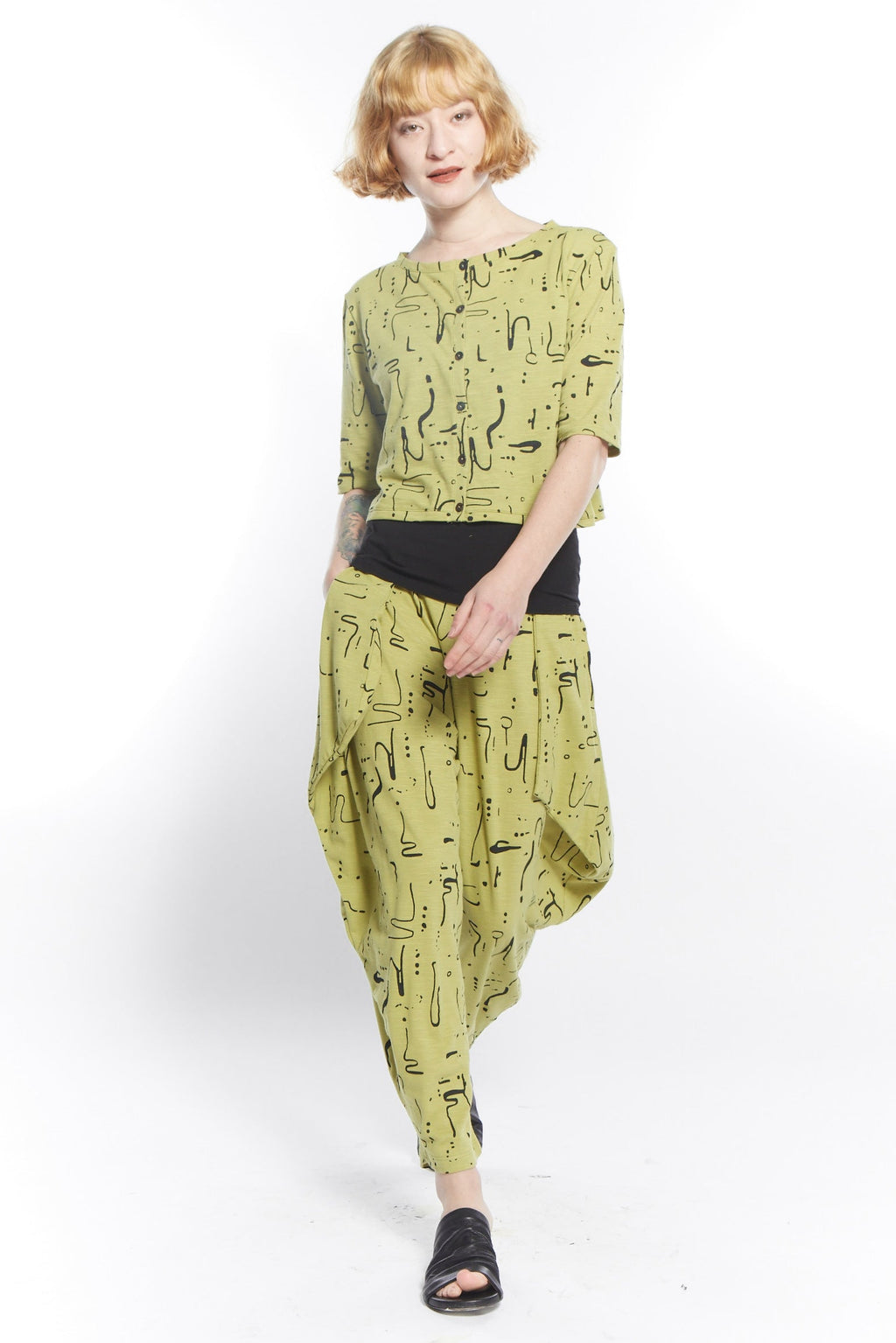 Sumi Top