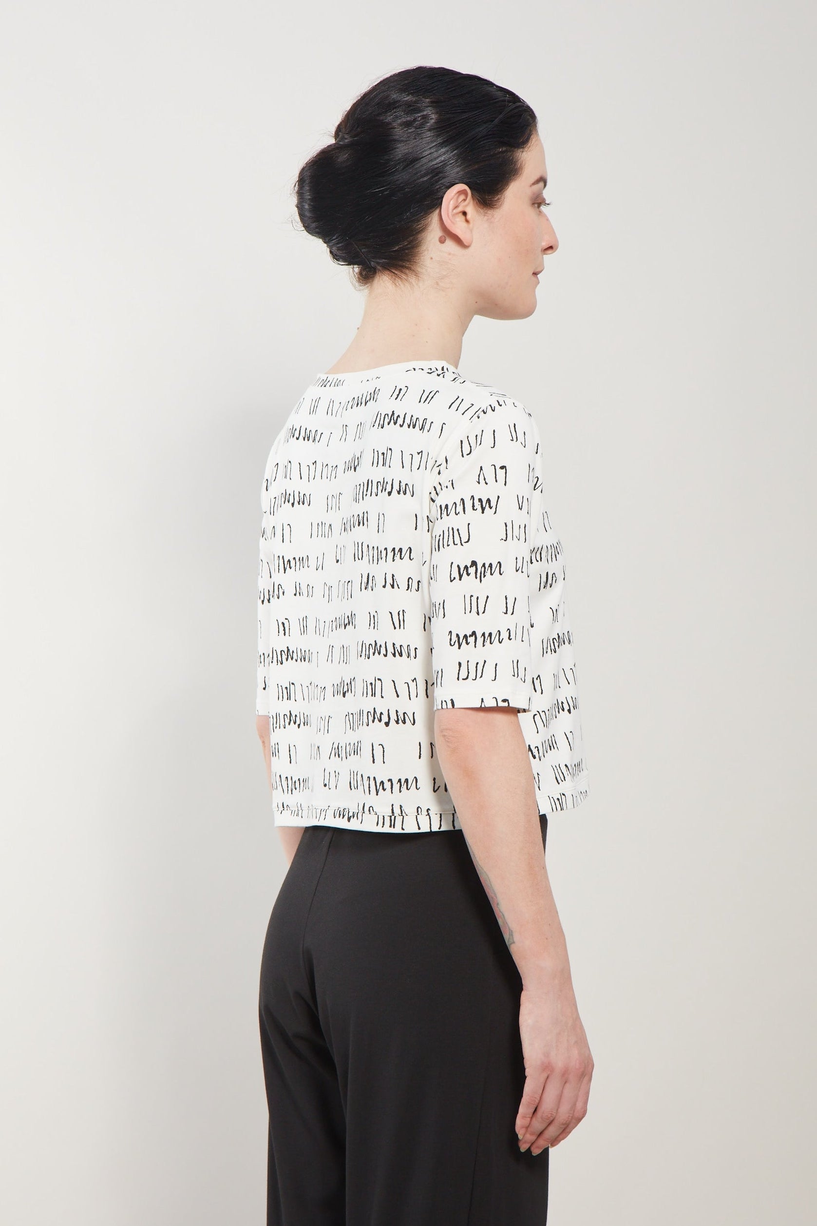 Sumi Top