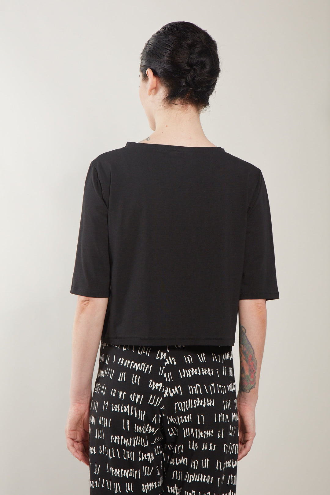 Sumi Top