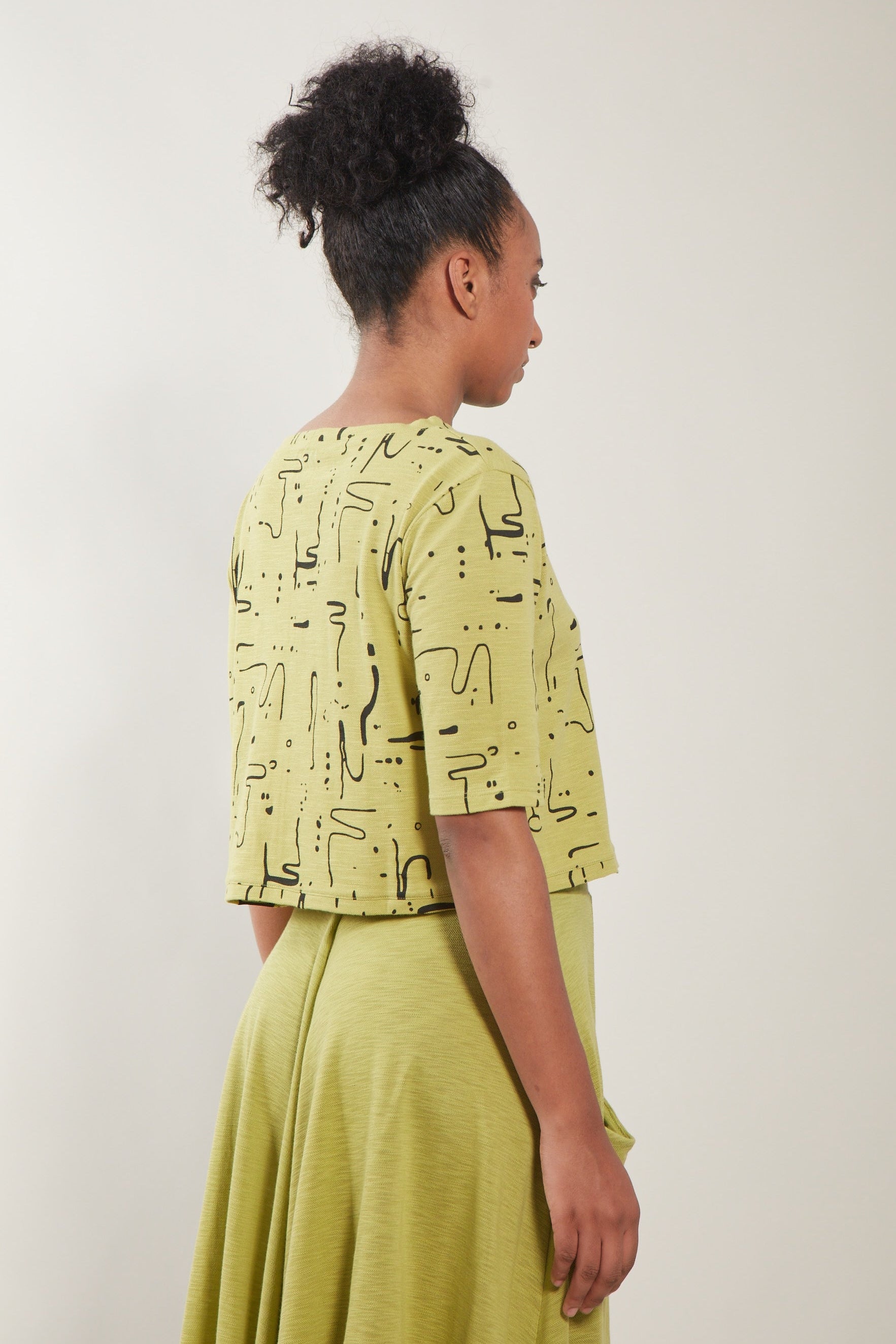 Sumi Top