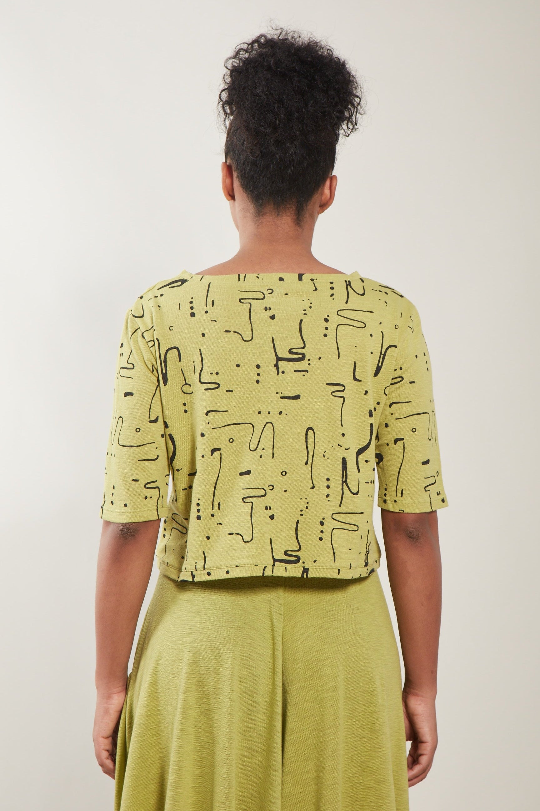 Sumi Top