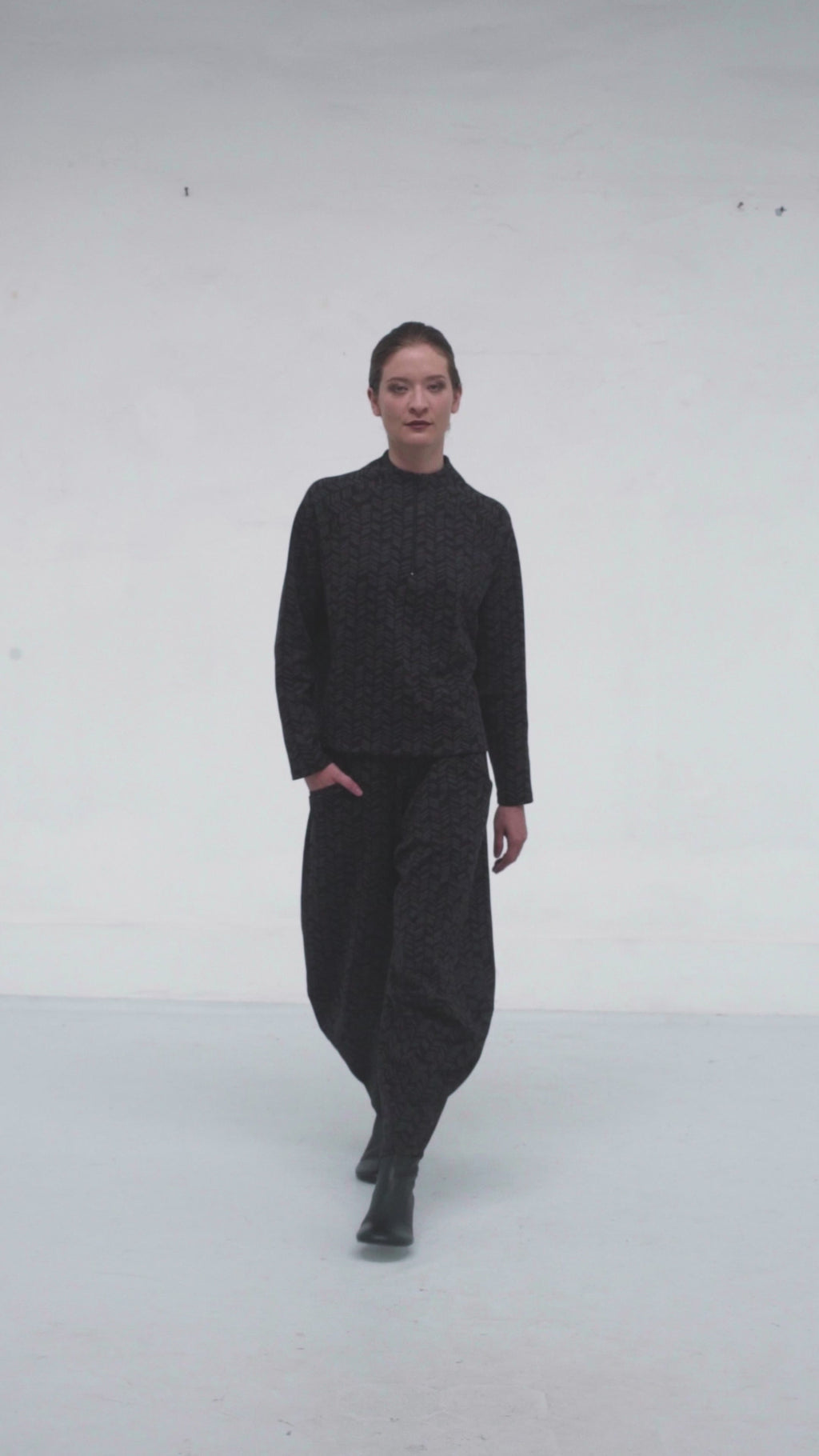 Rusha Sweater