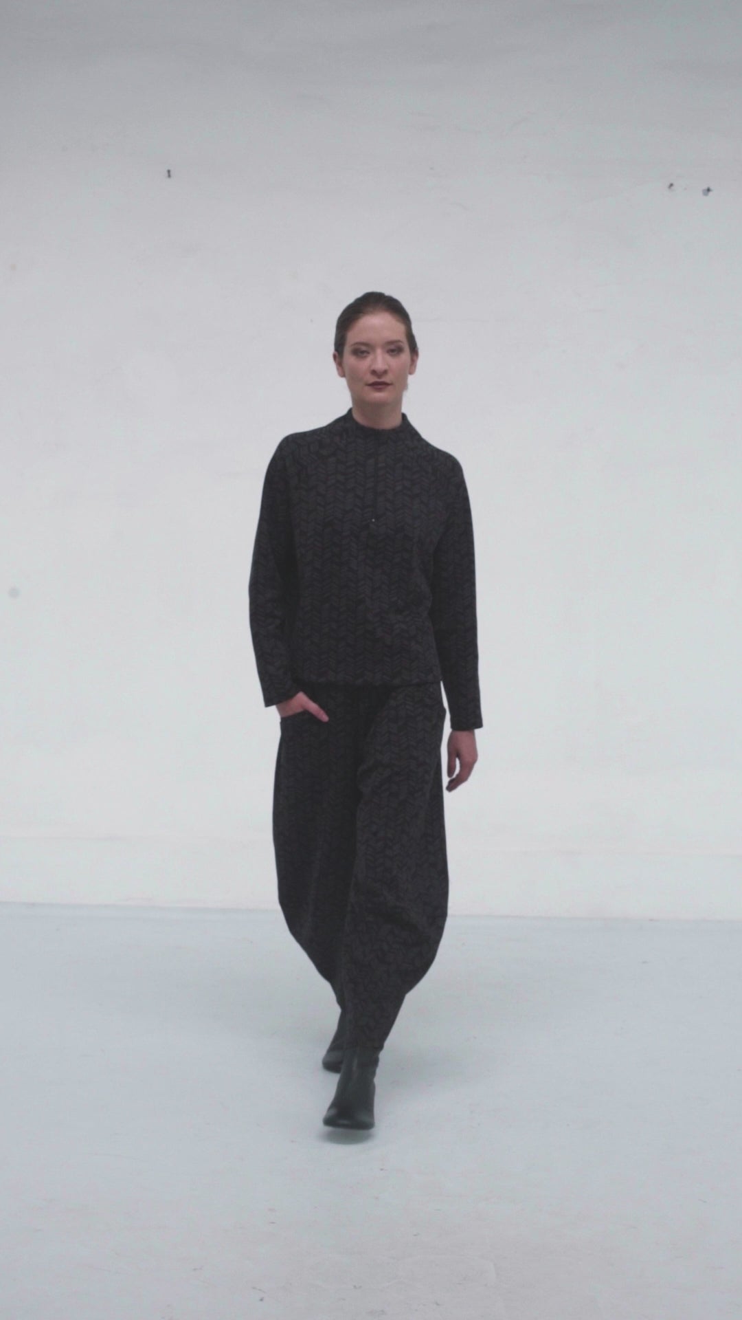 Rusha Sweater